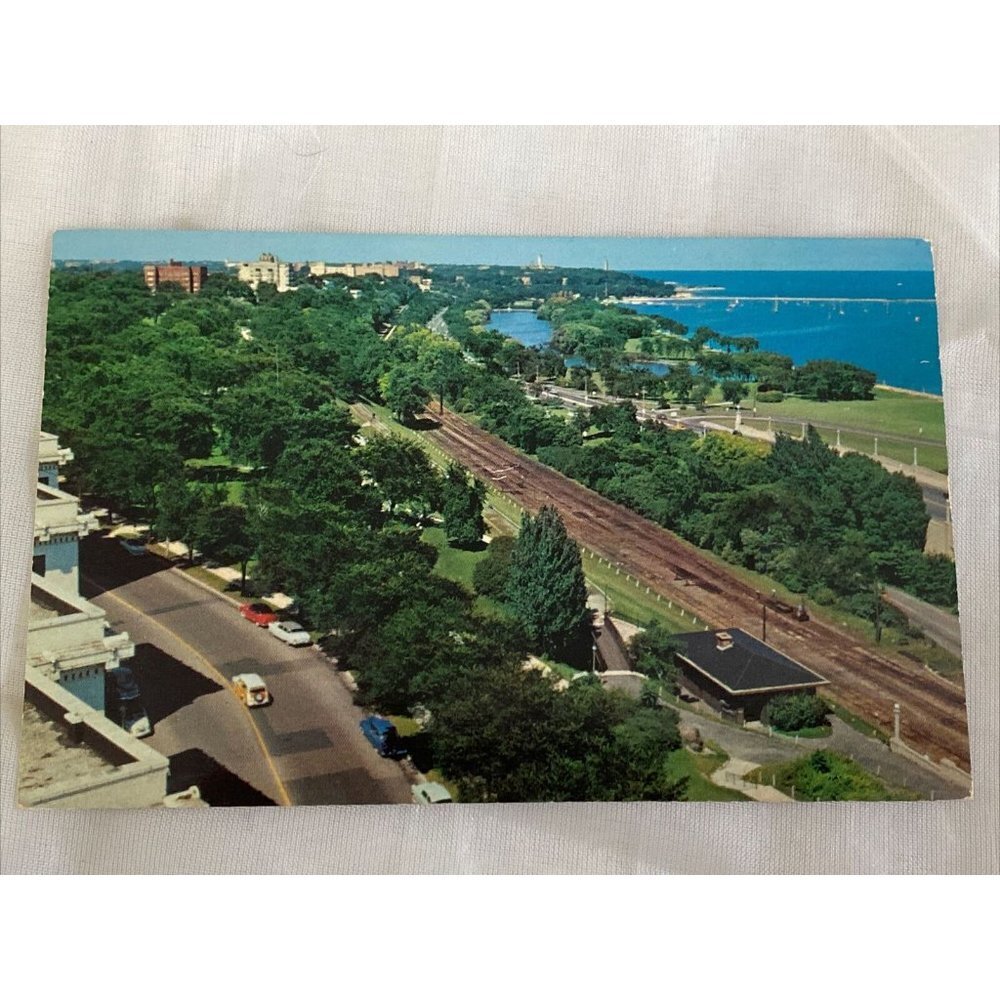 VTG 1950s Milwaukee WI Lakefront Aerial Chrome Postcard Unposted‎ Scenic View